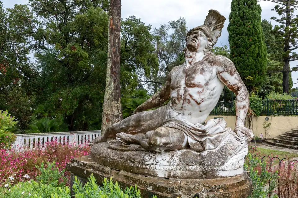 Achilleion.