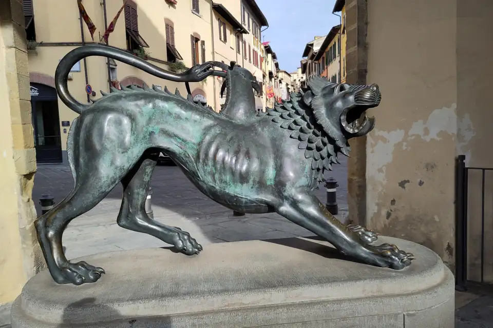 De Chimaera van Arezzo, Etruskisch bronzen beeld.