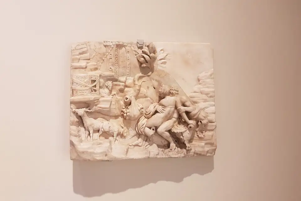 Antiek reliëf met Cyclopen.